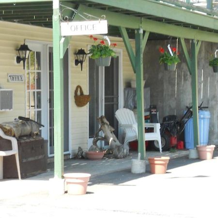 Autumn Breeze Motor Lodge North Woodstock Extérieur photo