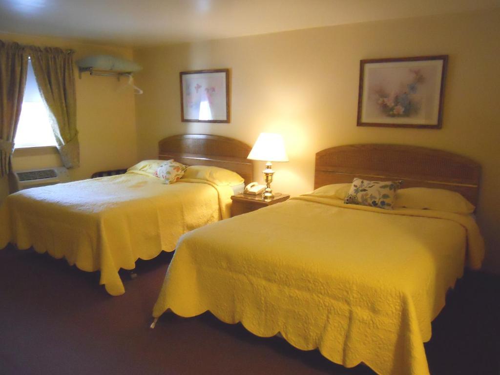 Autumn Breeze Motor Lodge North Woodstock Chambre photo